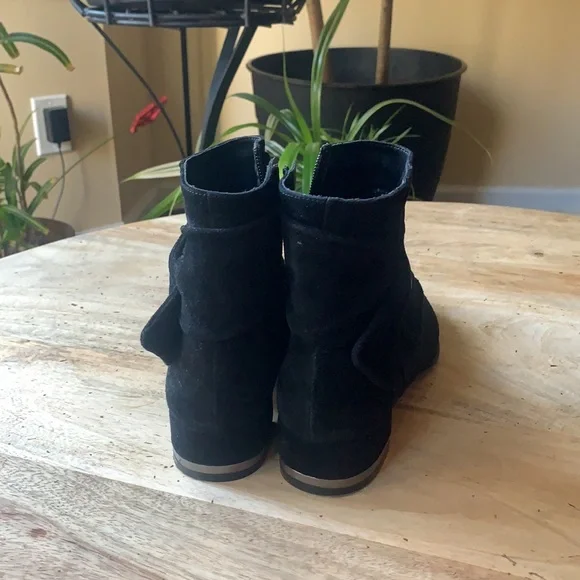 VAN ELI Suede Ankle Boots/Booties - Size: 8 - Picture 4 of 9